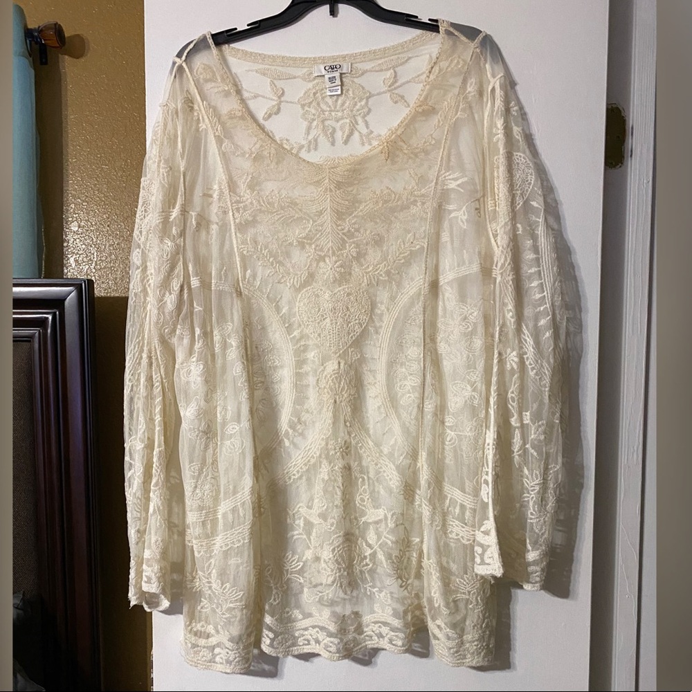 Long Sleeve Lace Blouse
